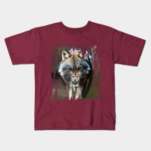 Mother Wolf with Her Cub. Wolves. Kids T-Shirt